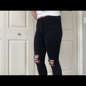 American Eagle Black Skinny Jeans